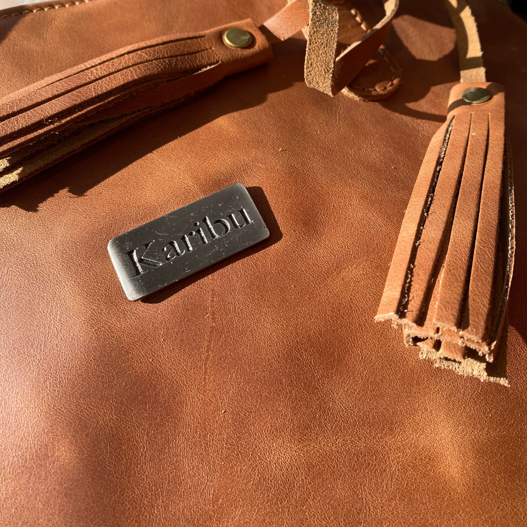 Cartera Olivia Café Karibu - especificaciones