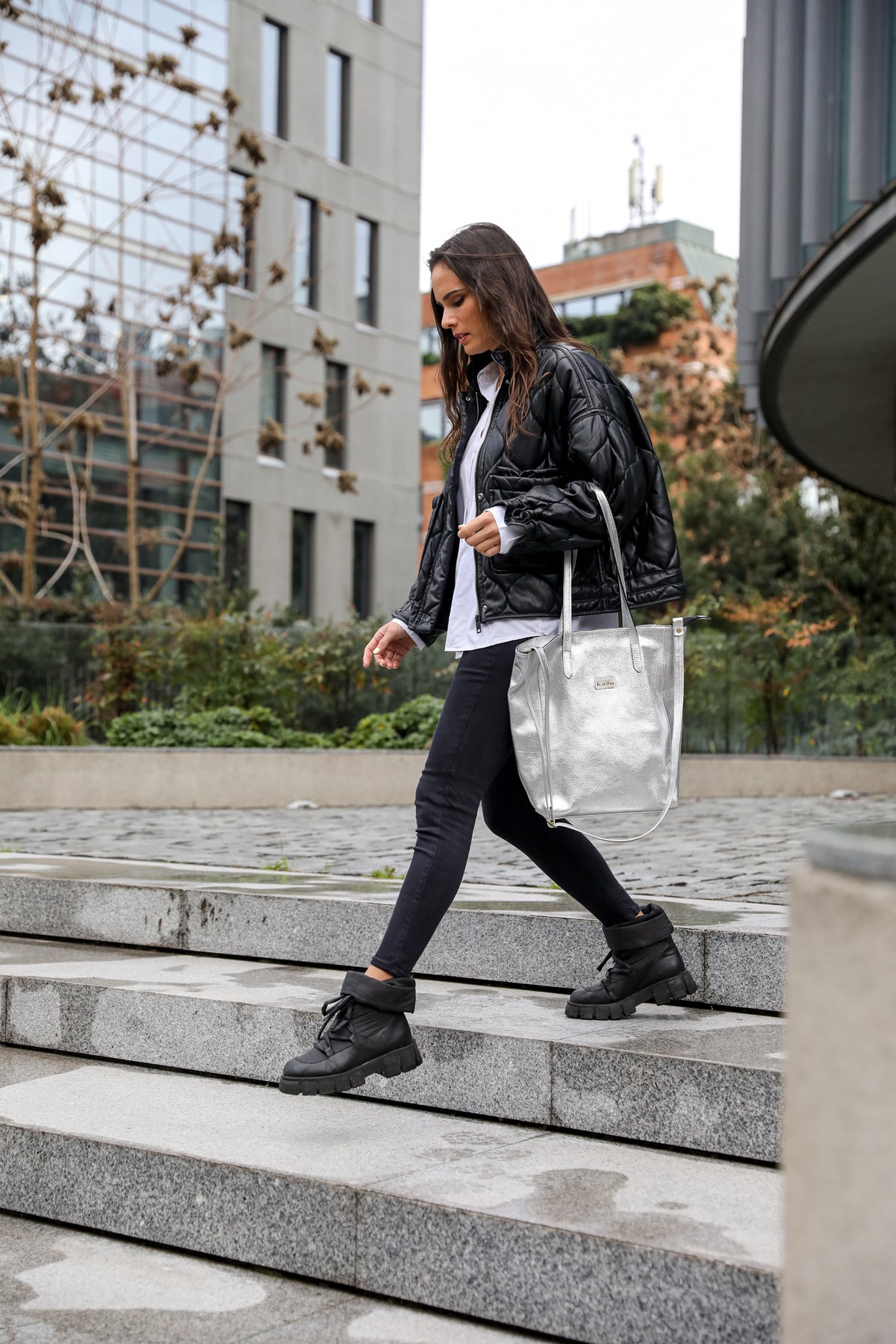 Cartera Jacinta plateada