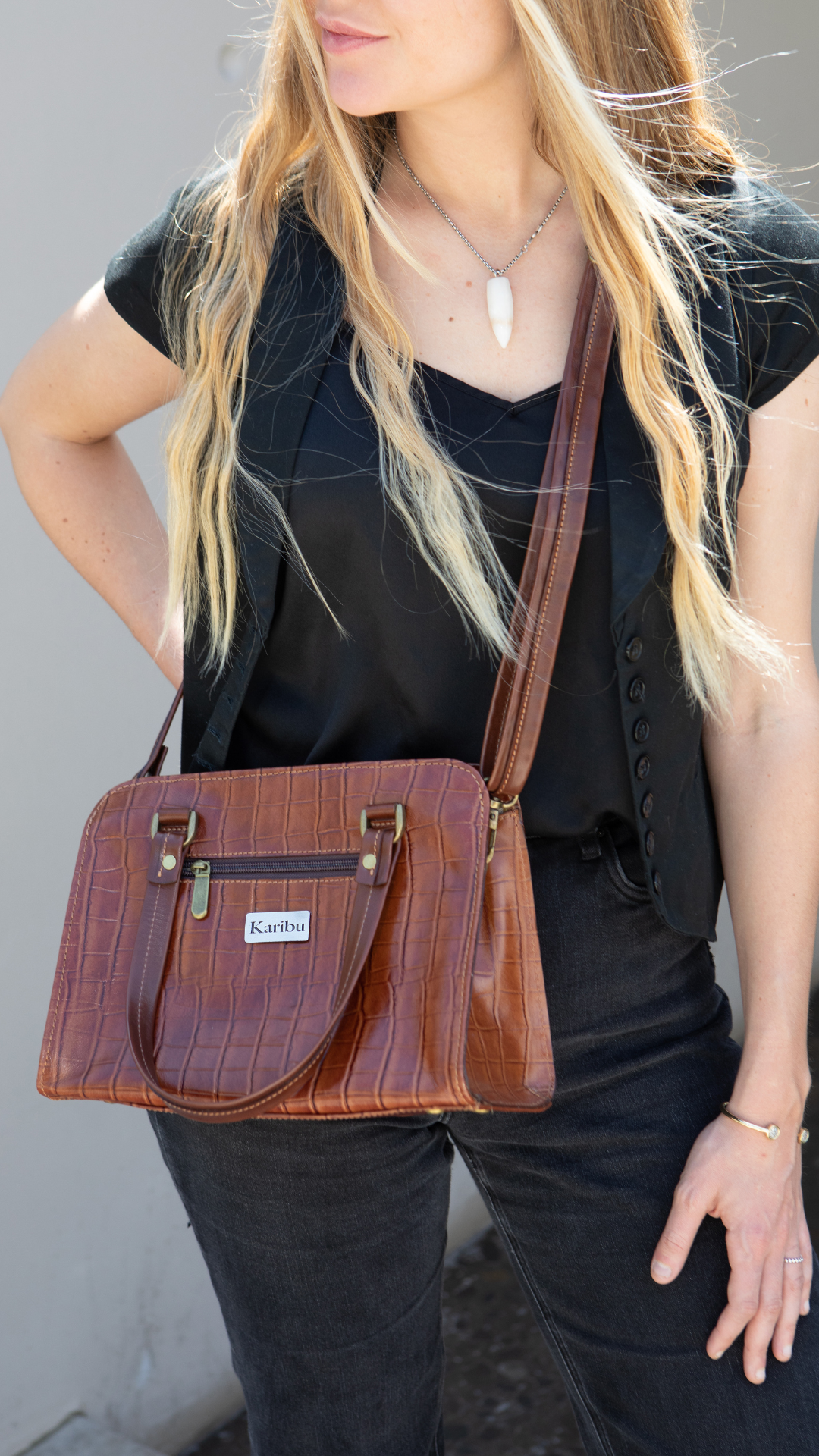 Cartera Ana café diseño