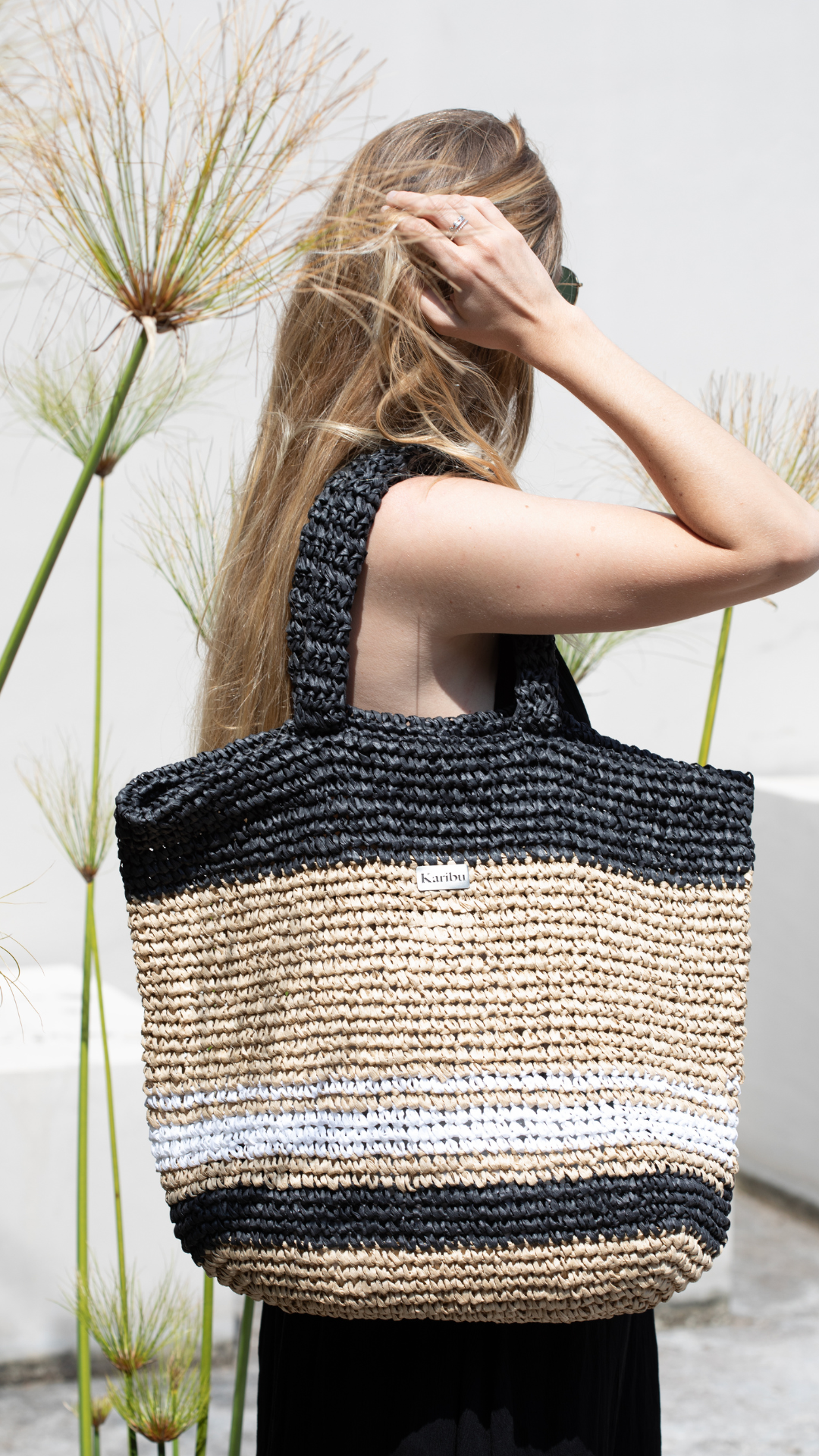 Cartera Raffia