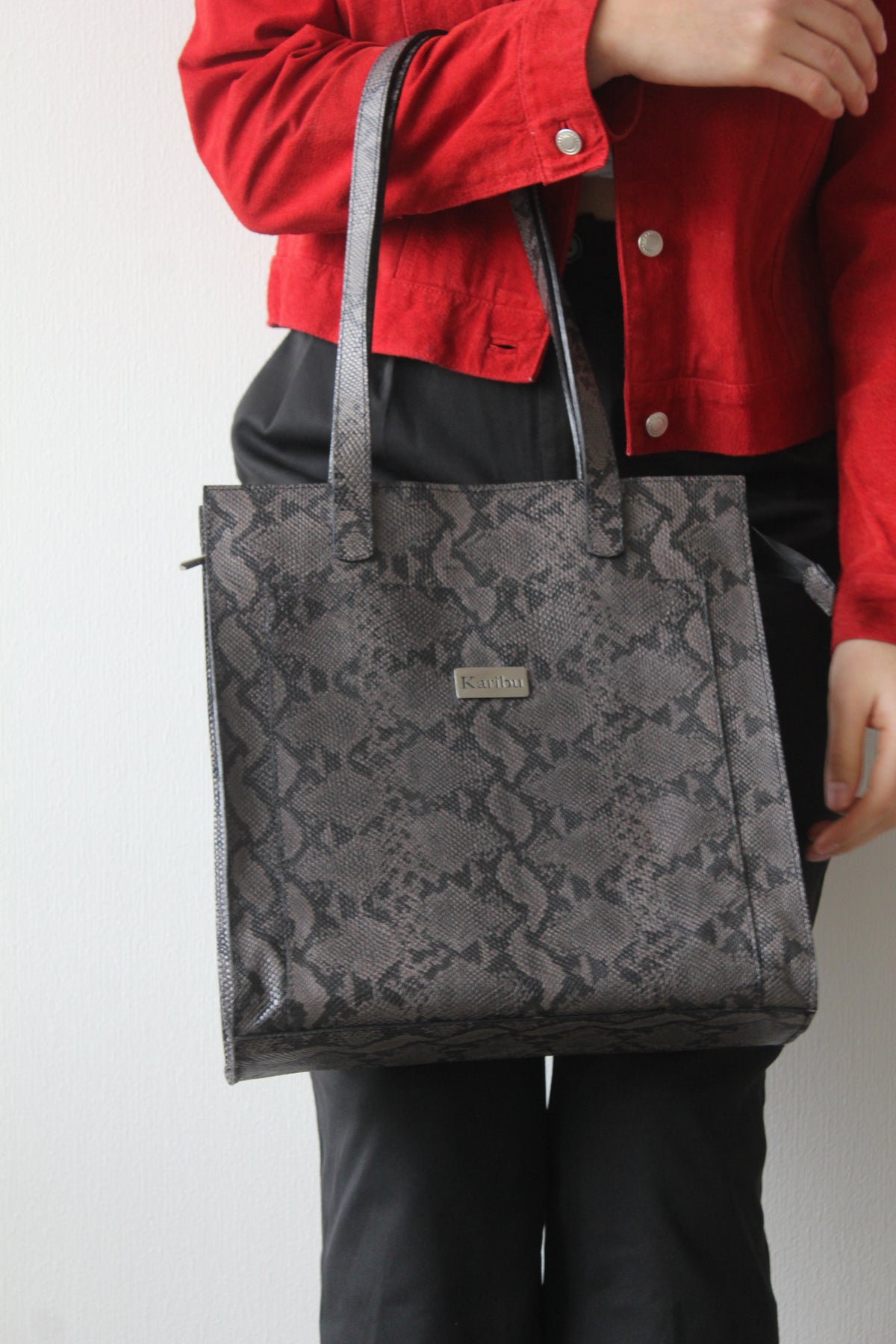 Cartera Maria Gris Piton