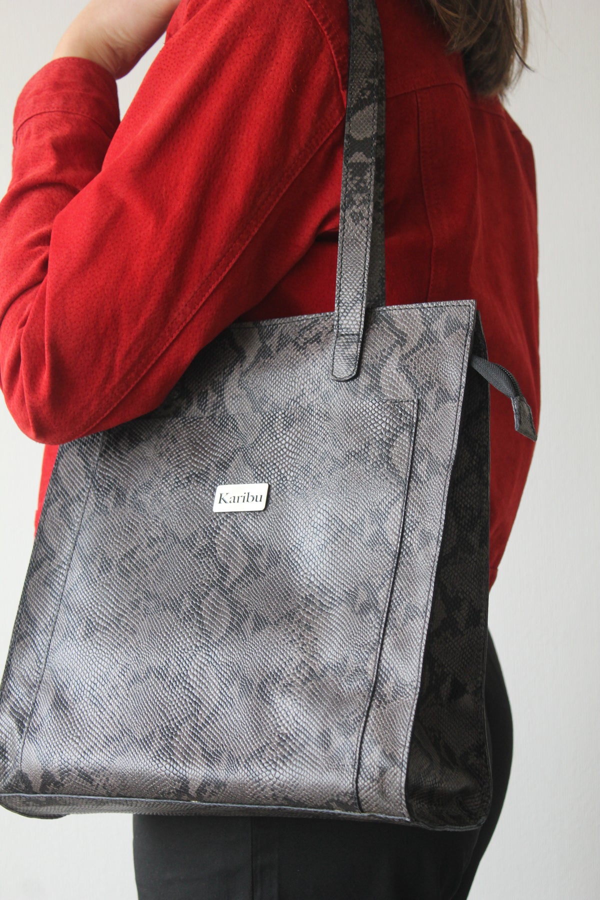 Cartera Maria Gris Piton