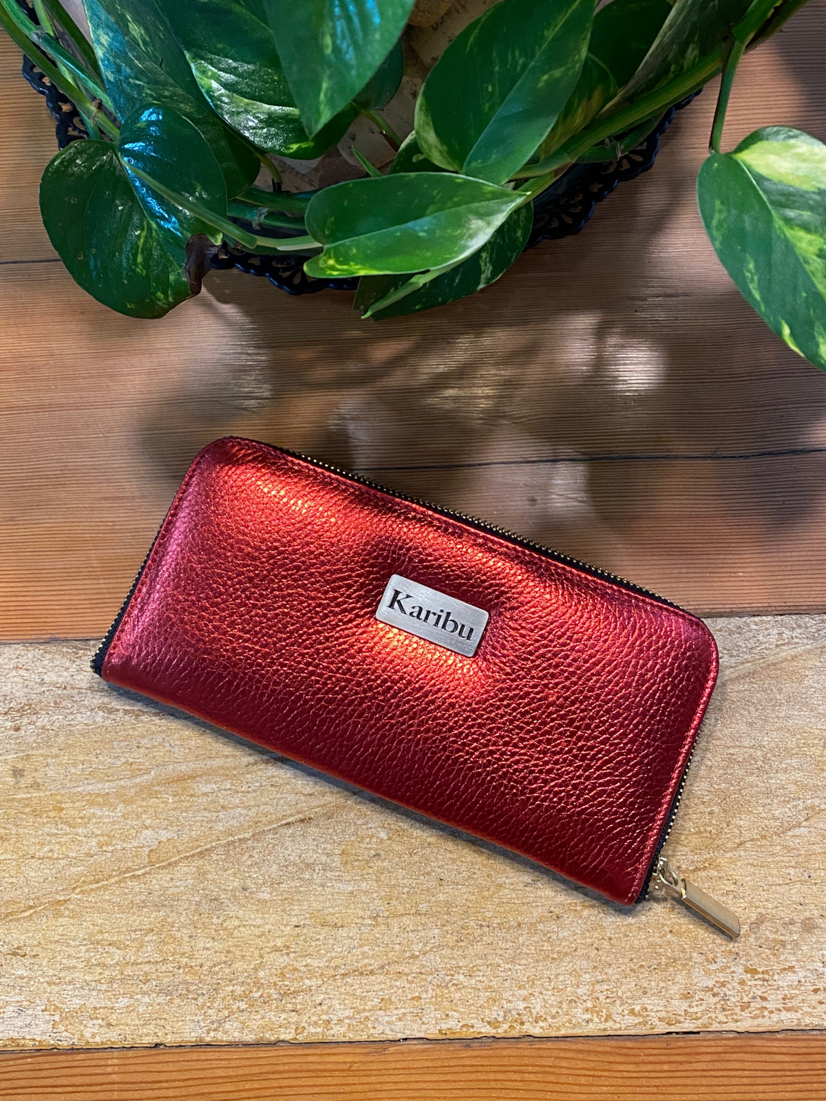 Billetera Roja Brillante de cuero Karibu