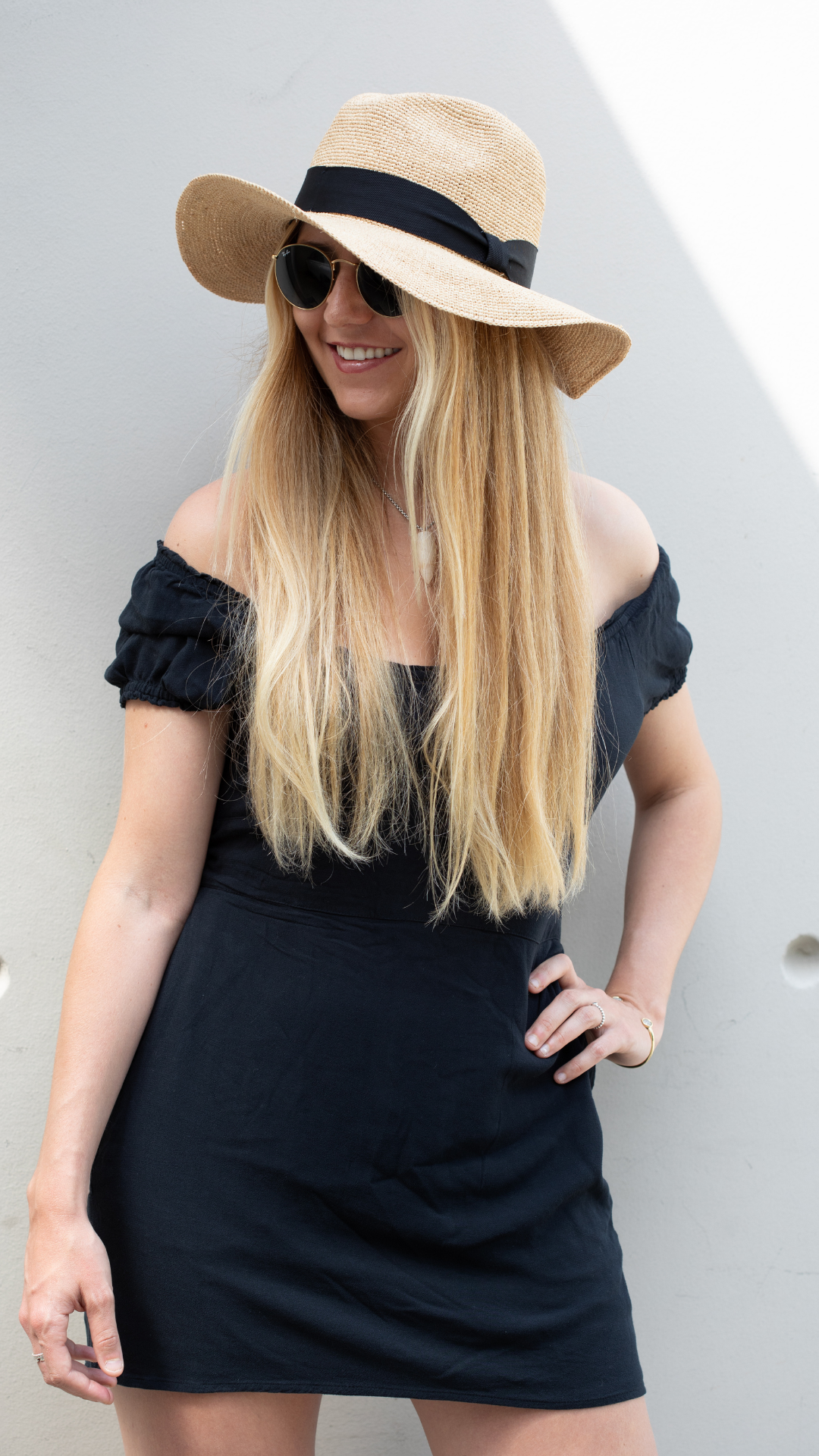 Sombrero raffia beige con negro