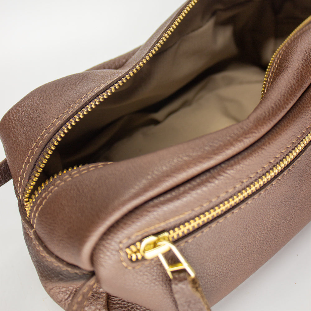 Neceser de cuero Cafe