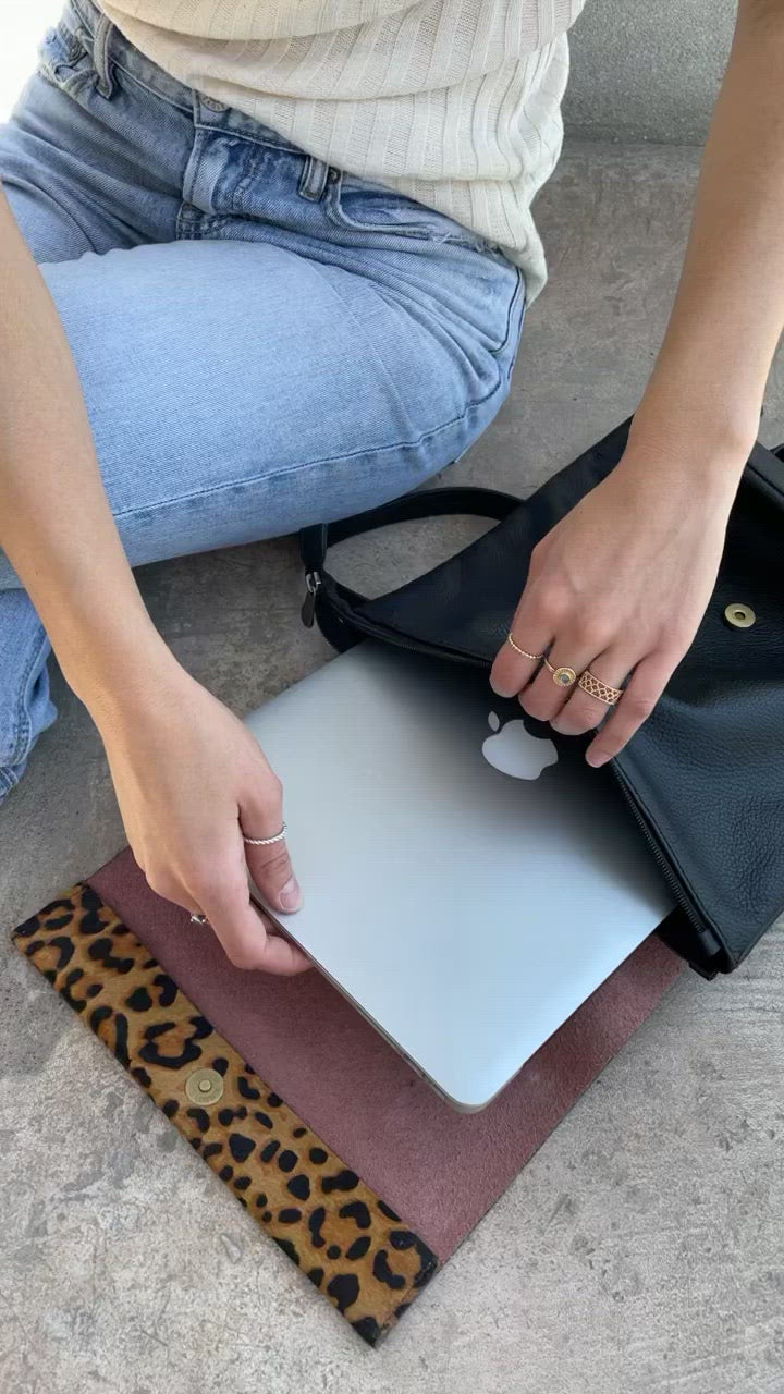 Mochila Valentina Negra con Animal Print Pelo