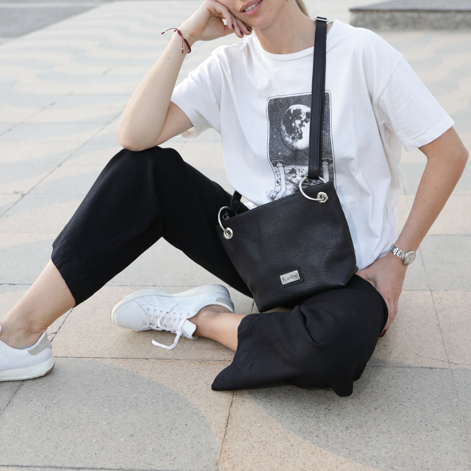 Cartera Josefa negra Poro