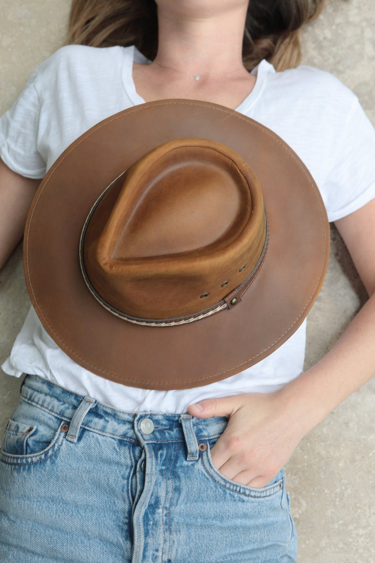 Sombrero Australiano Café Claro de cuero Karibu