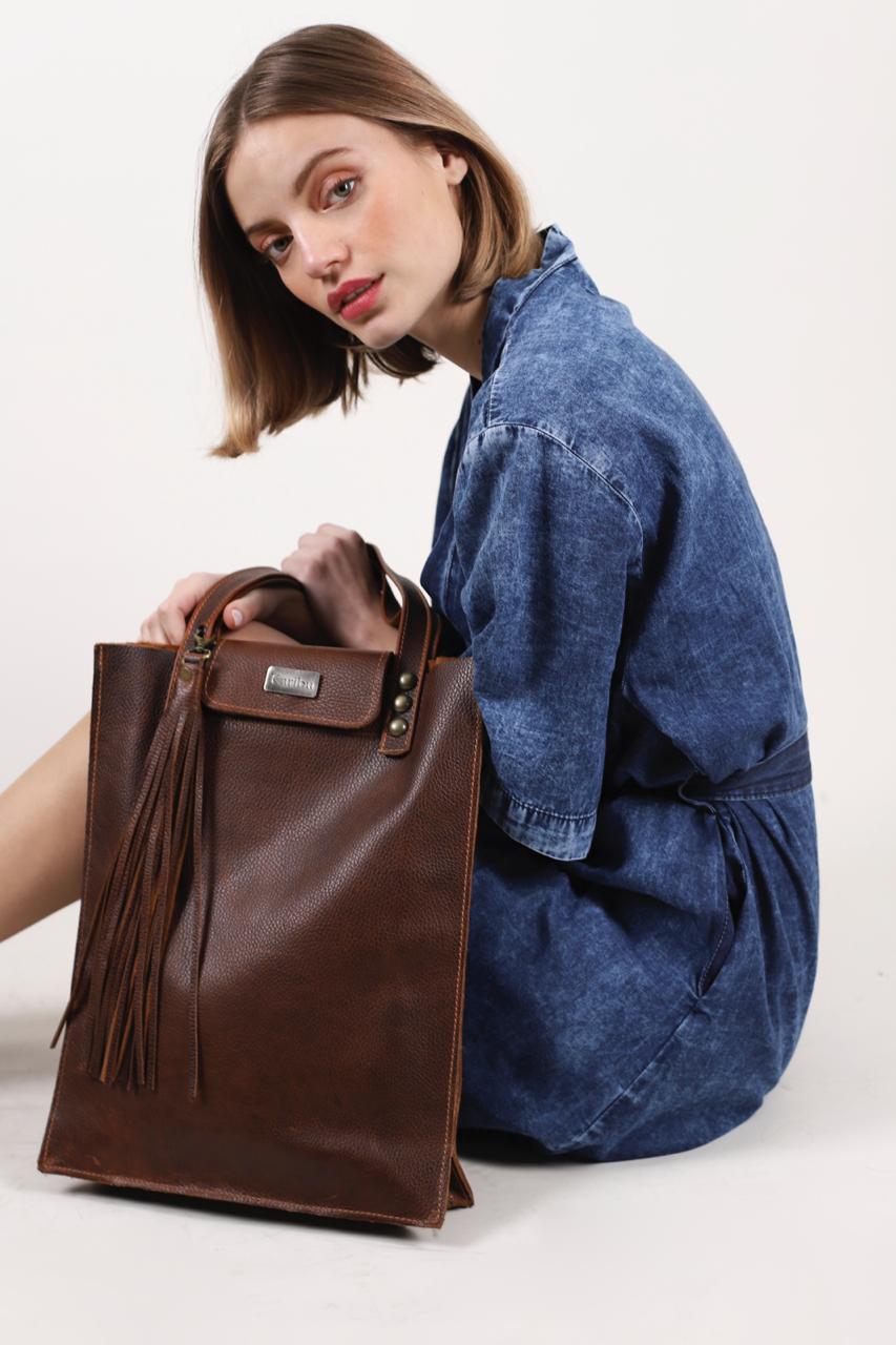 Cartera Juanita Café de cuero Karibu