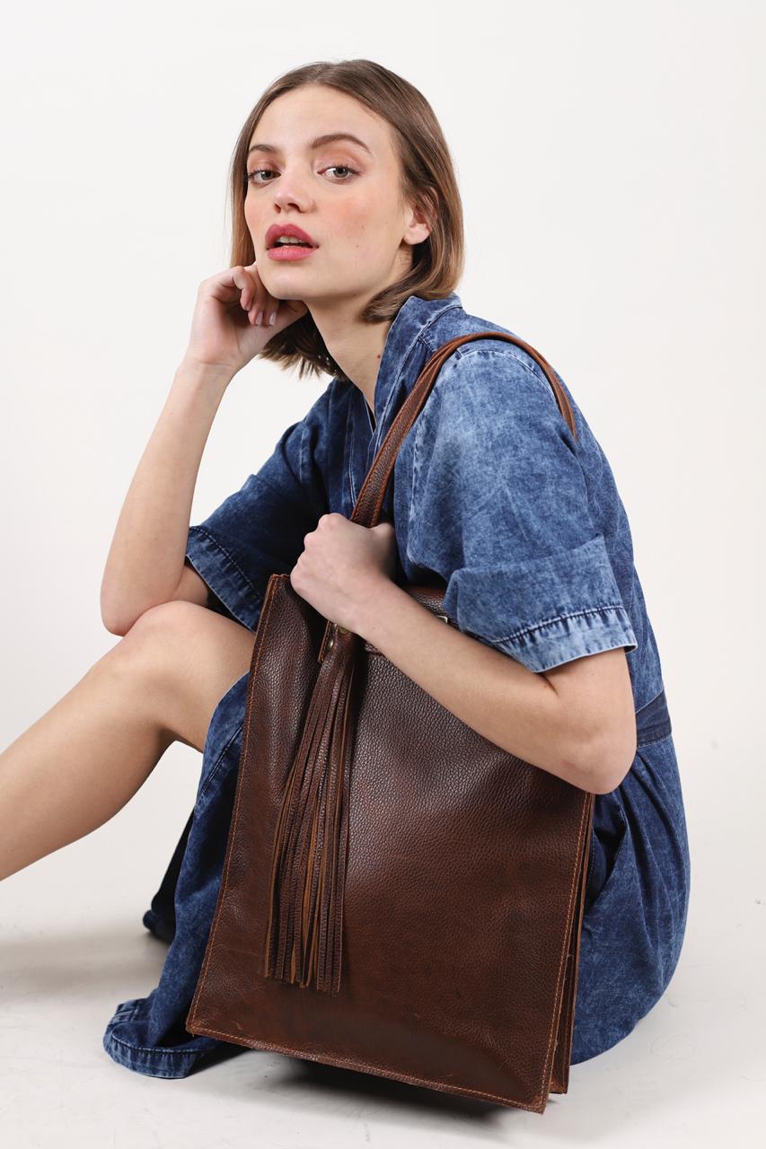 Cartera Juanita Cafe